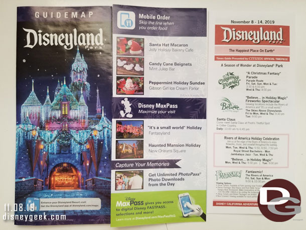 Disneyland Park Map cover/ads and times guide