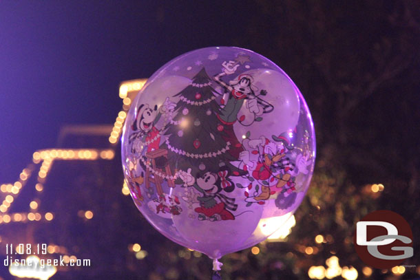 Another look at the Holiday Balloon.