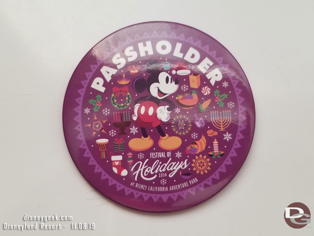 If you purchase the sip and savor deal and are an annual passholder you receive this button.