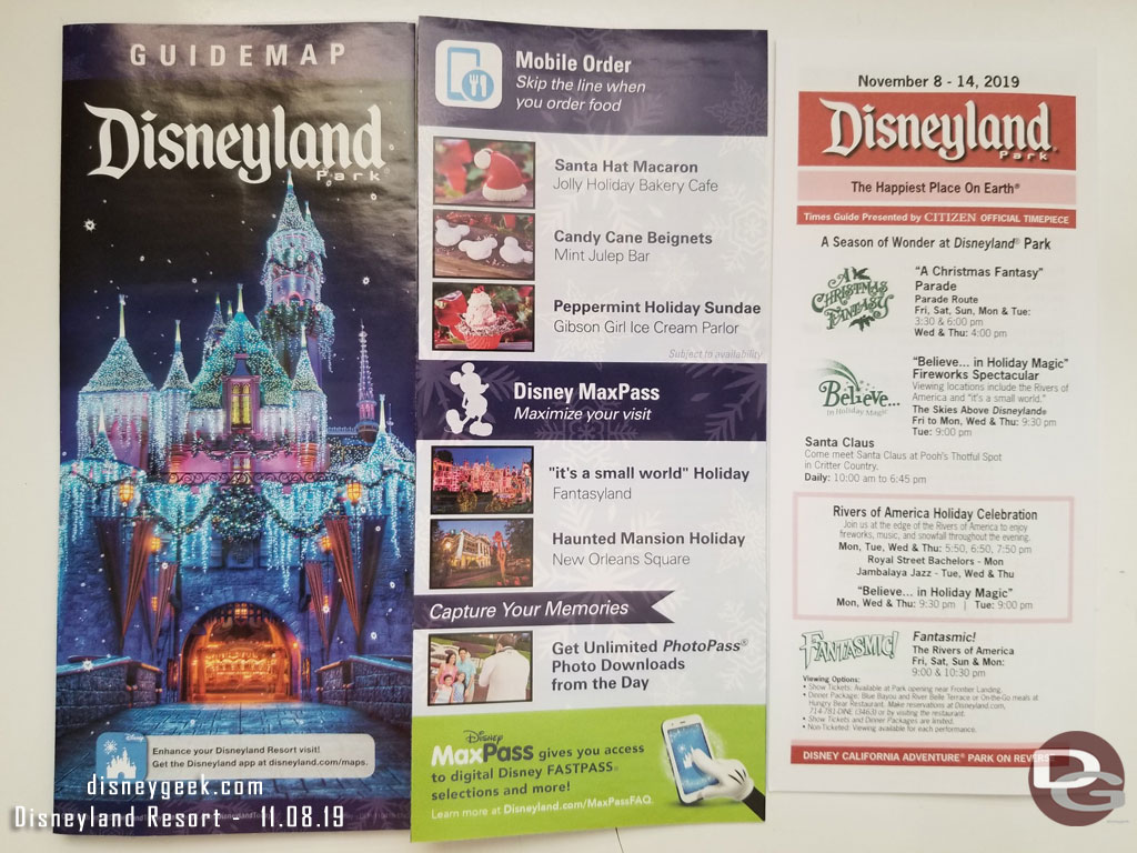 Disneyland Park Map cover/ads and times guide