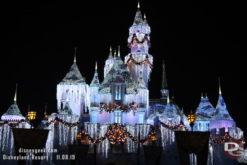 Made my way to Sleeping Beauty Castle for the 7:30pm Wintertime Enchantment Moment.