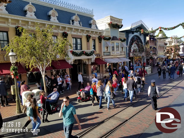 Turning onto straight part of Main Street USA