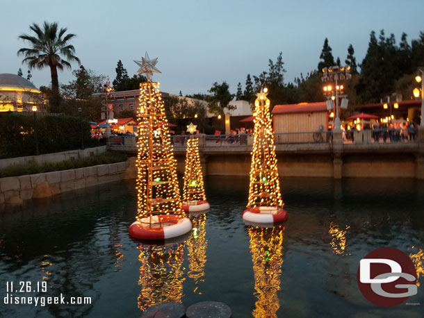 Wharf holiday decorations.