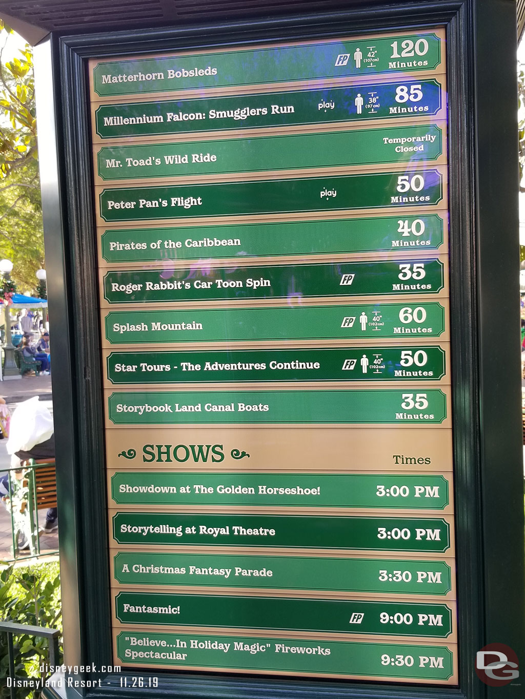 Disneyland wait times at 1:49pm