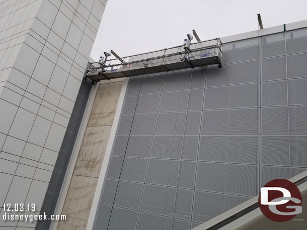 Work continues on the metal mesh over the restrooms. It looks all installed but guessing they are going to do something with the concrete section.