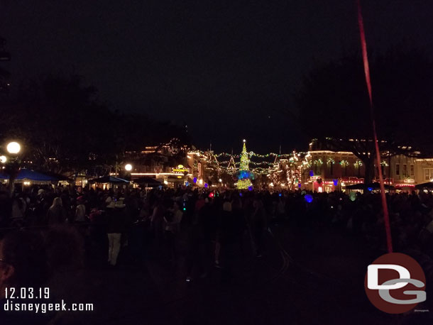 Returned to Main Street USA for the 6:00pm A Christmas Fantasy Parade.