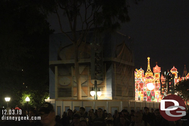 Scaffolding up on the first tower in the small world mall area.