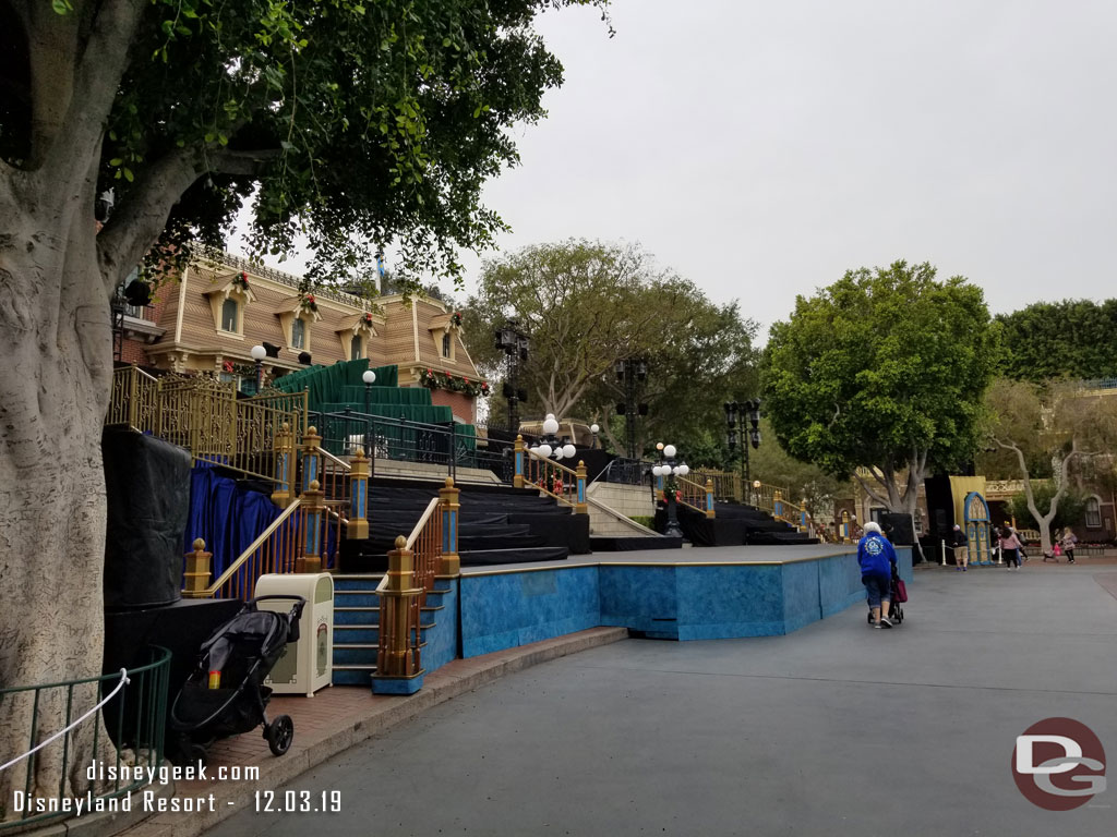 Candelight preparations are in full swing with the stage taking over the train station.  The ceremonies are Sat & Sun, weather permitting.