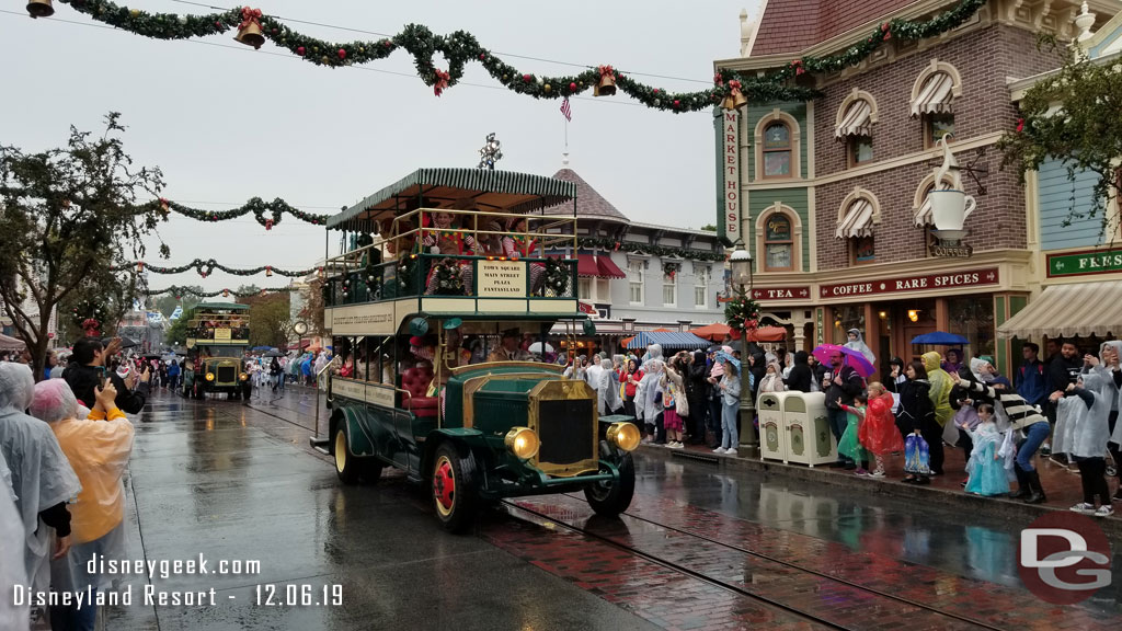 The cars were followed by two Omnibuses.