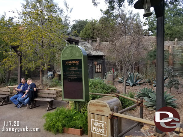 The digital display boards are back for Galaxy's Edge. Here is one by the entrance closest to Big Thunder.