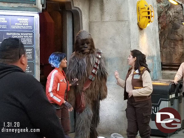 Chewie met up with Vi Moradi 