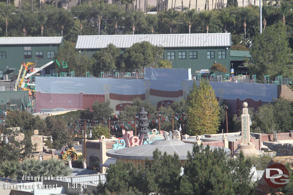 A printed scrim now covers the park facing side of the new backstage building behind Luigis.