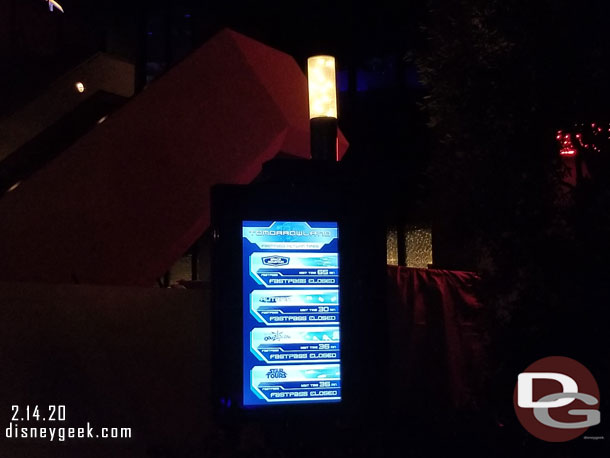 FastPass distribution was quiet because all were gone for the evening.