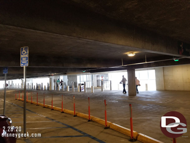 The new elevator project for the Mickey and Friends parking structure wrapped up a couple of weeks ago.  Here is what the 4th floor looks like now.