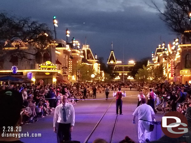 6:05pm - Parade time, you could hear the intro down the street.