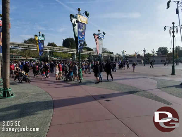 The Esplanade at 8:35am, the parks open at 9:00am and they had started to let guests in around 8:30.  A much calmer and less crowded scene than a couple weeks ago.