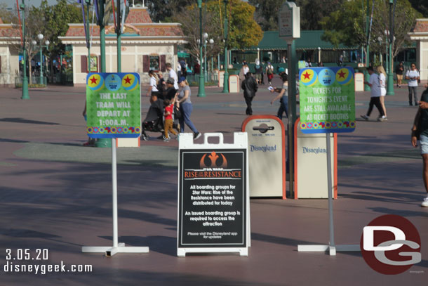 Signs for this evenings Pixar Nite as well as no boarding groups are out.