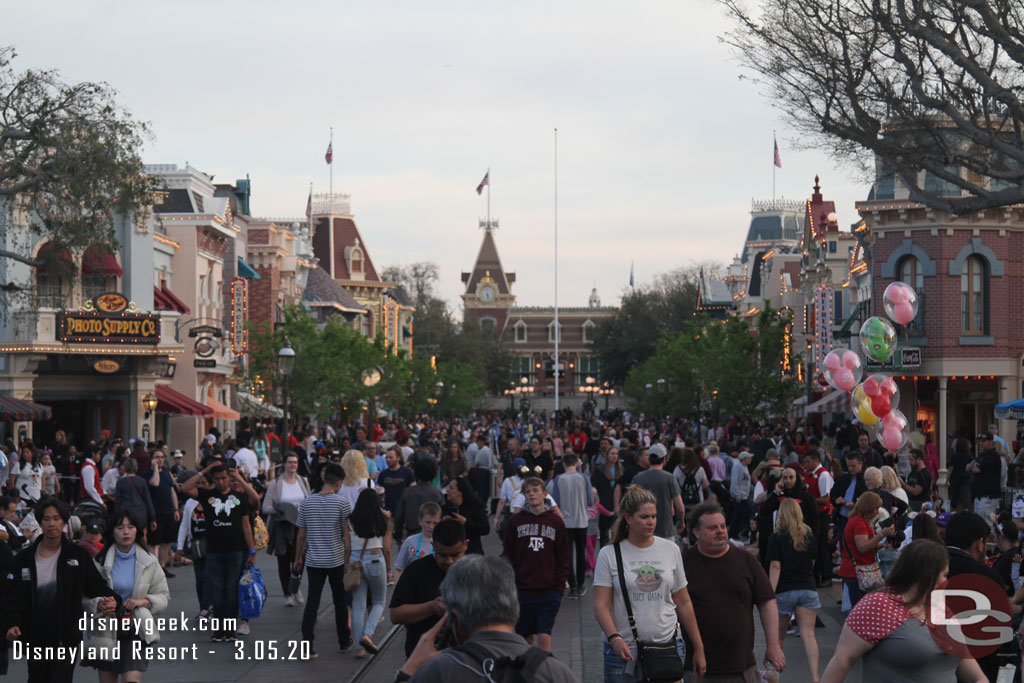 Main Street USA at 5:26pm, we decided to stay here for the 6:00pm Magic Happens Parade.