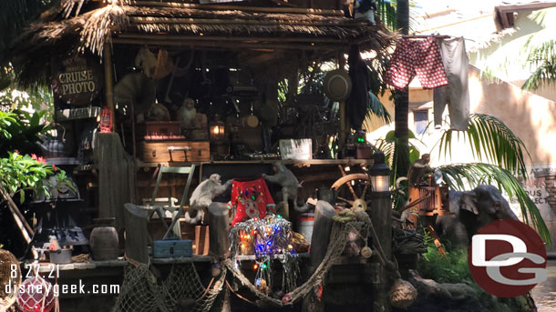 The finale scene is now Trader Sams gift shop.