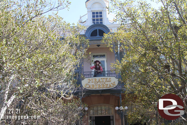 Redd was greeting guests from above Pirates of the Caribbean, the attraction itself was a walk on this afternoon.