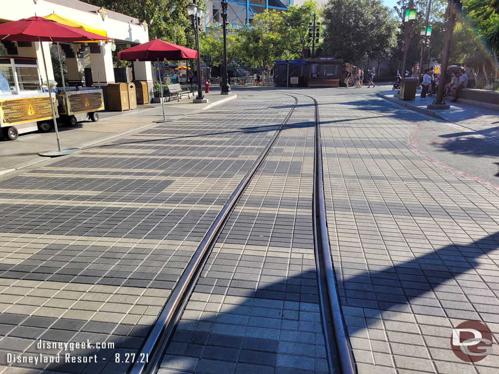 The Guardians FastPass area on the left is now a sales area and seating.