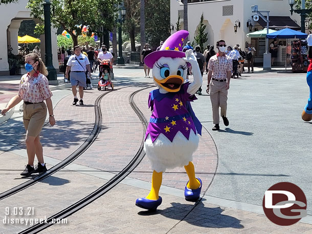 Crossing paths with Daisy Duck near Carthay Circle.