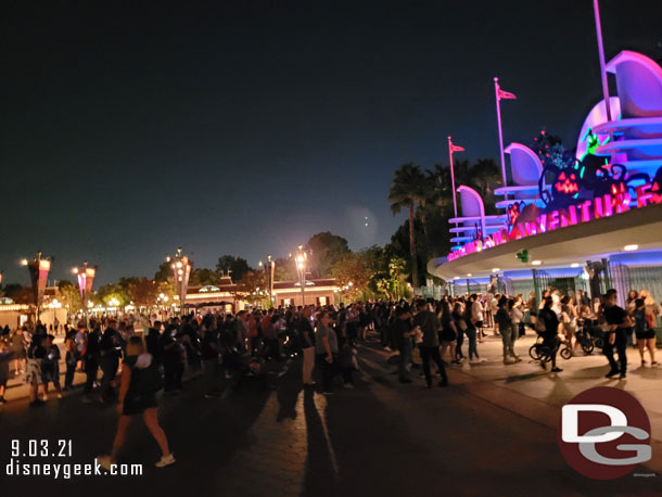 7:57pm - the queue to enter DCA as I was exiting for the evening.