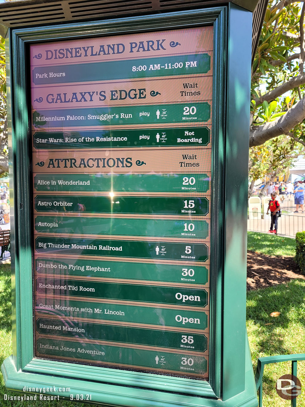 Disneyland wait times at 12:54pm