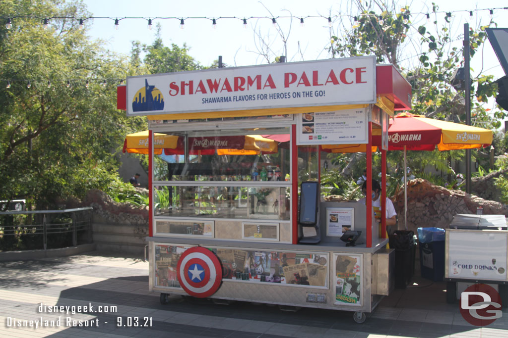 Shawarma Palace was not busy when I walked by at 2:33pm