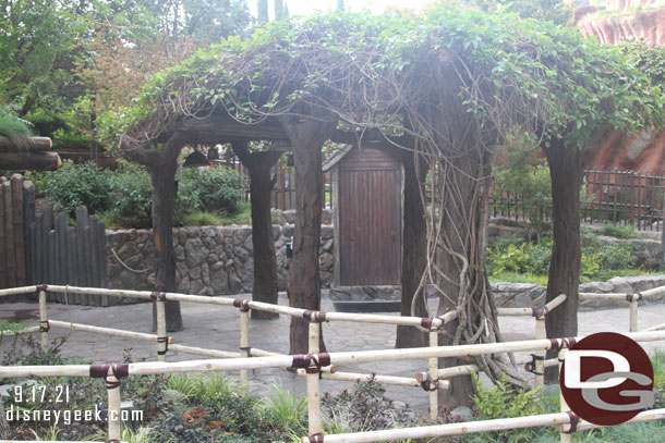 The Splash Mountain FastPass machines are gone.