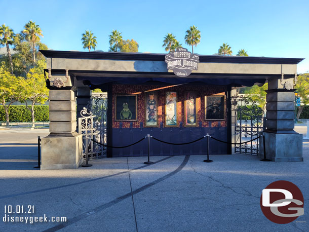 The display in the middle of the Downtown Disney tram stop features the Muppets Haunted Mansion now.