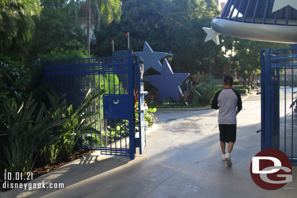 During the closure a gate was added just past the hat before the hotel grounds.  This was my first time seeing it since I had not ventured out this way on my previous visits.