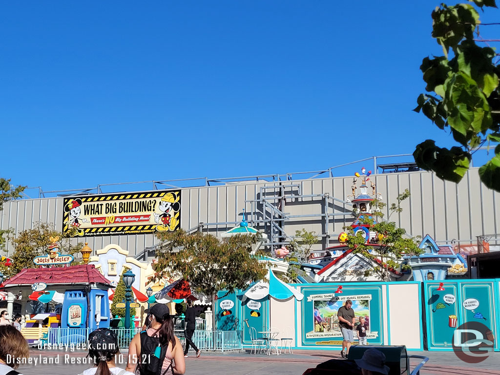 They are still working on the support steel for the facade that will hide the show building for Mickey and Minnie