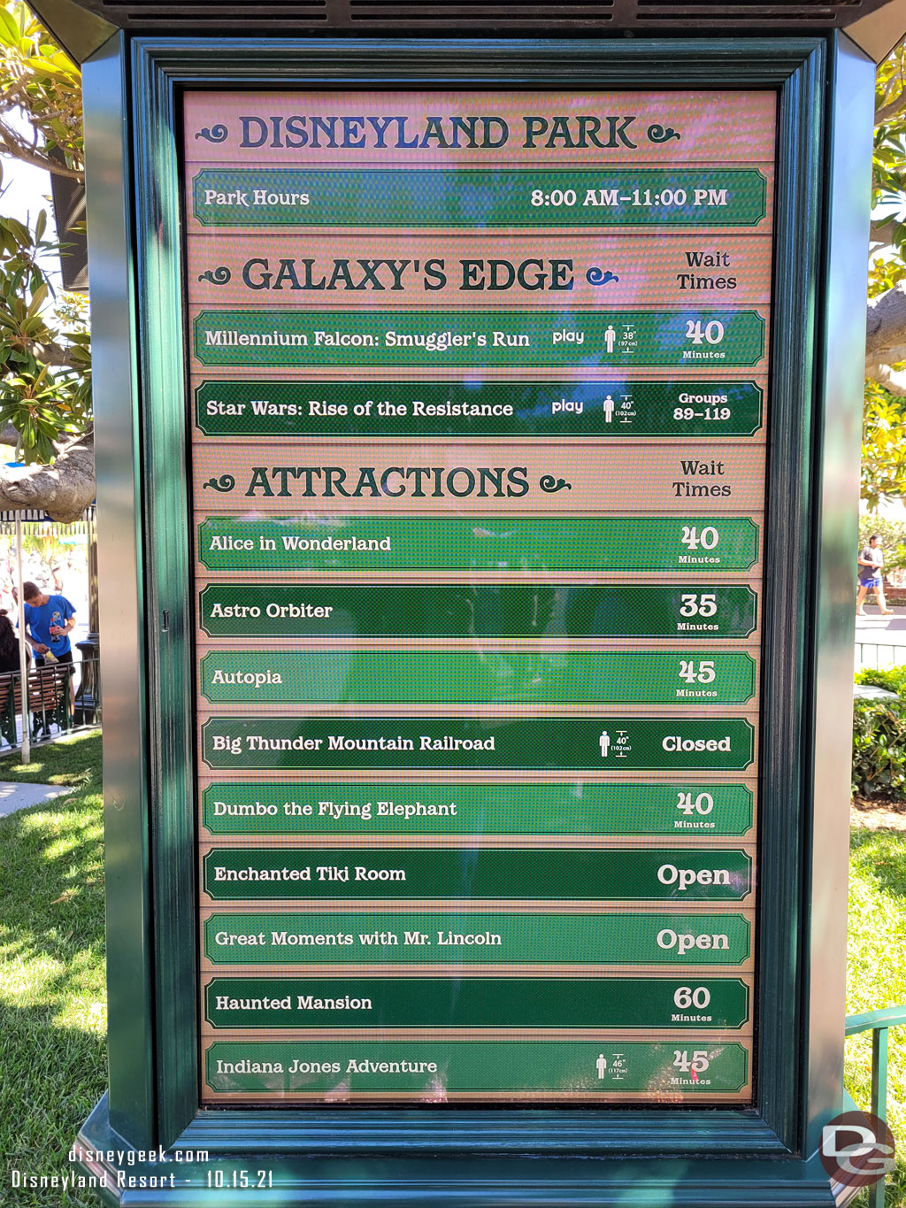 Disneyland wait times at 11:42am