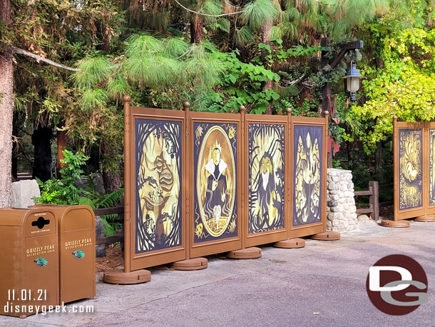 Halloween walls are still up along the walkway.