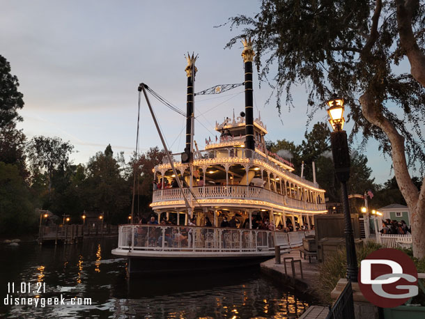 The Mark Twain was conducting sunset cruises but still only the lower two decks available.