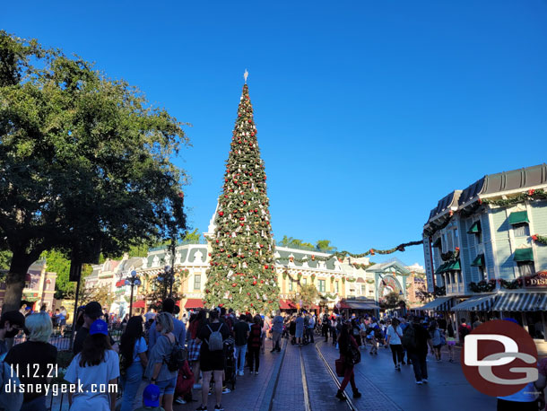 The Main Street Christmas tree had a healthy line for pictures.