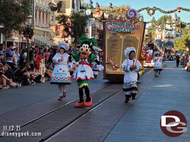 Clarabell leading the Gingerbread Treat section.