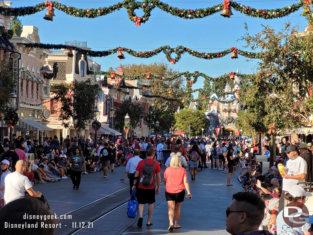 2:52pm - Arrived on Main Street and found a spot for the 3:00pm A Christmas Fantasy Parade