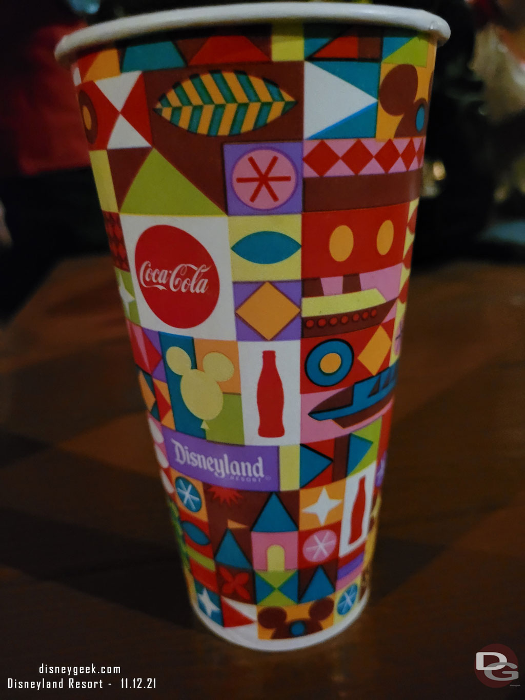 Holiday cups