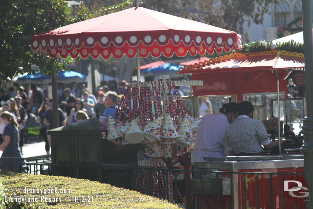 White Christmas tree popcorn buckets were available and causing long lines at the stands that offered them.