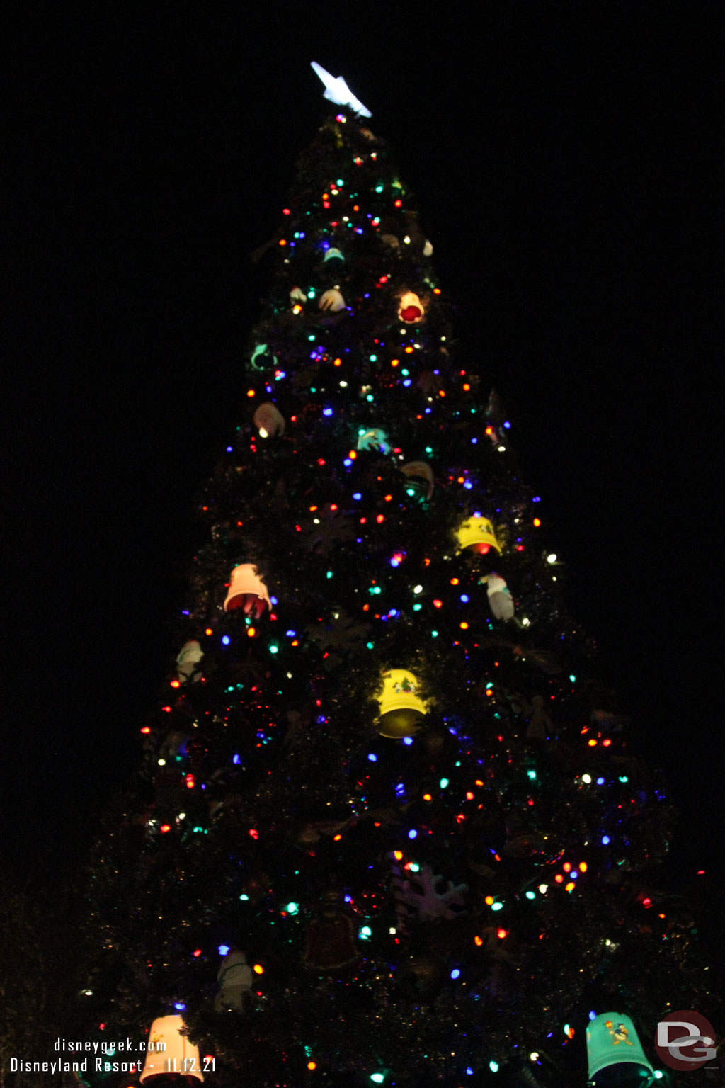 Buena Vista Street Christmas Tree