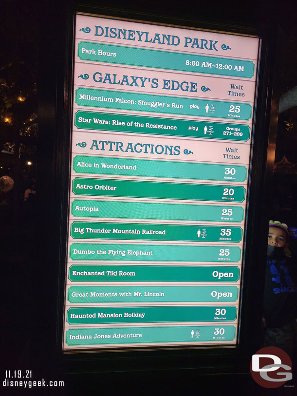 Disneyland wait times at 6:33pm