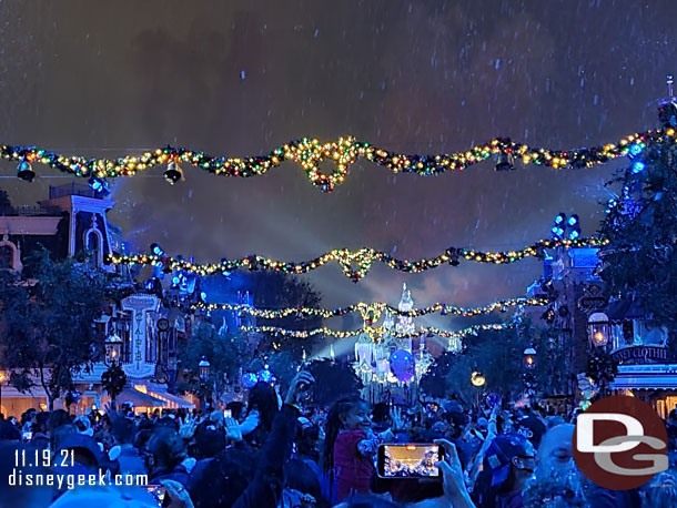 Snowfall on Main Street to wrap up my evening.