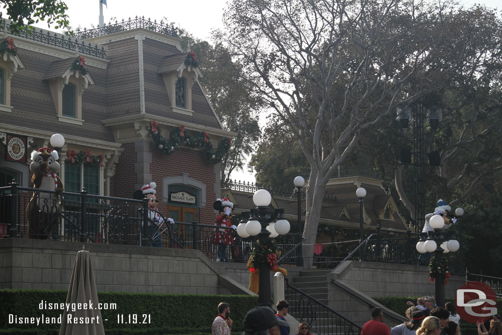 The Characters out greeting guests.