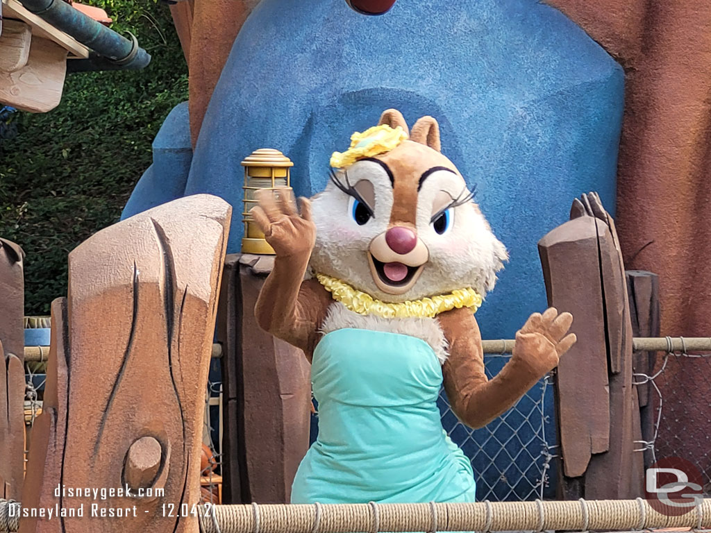 Clarice near Goofy