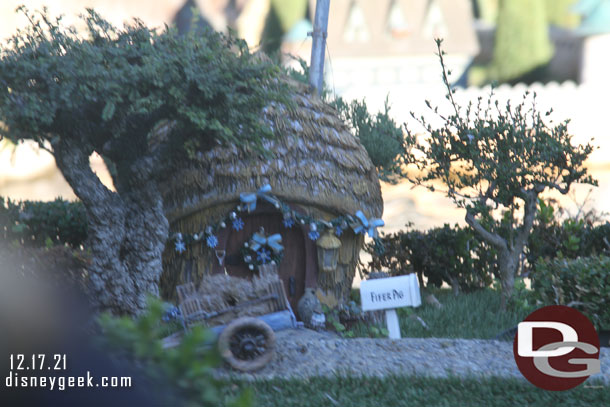 Many of the buildings have Christmas decorations.  First up the Three Little Pigs houses.