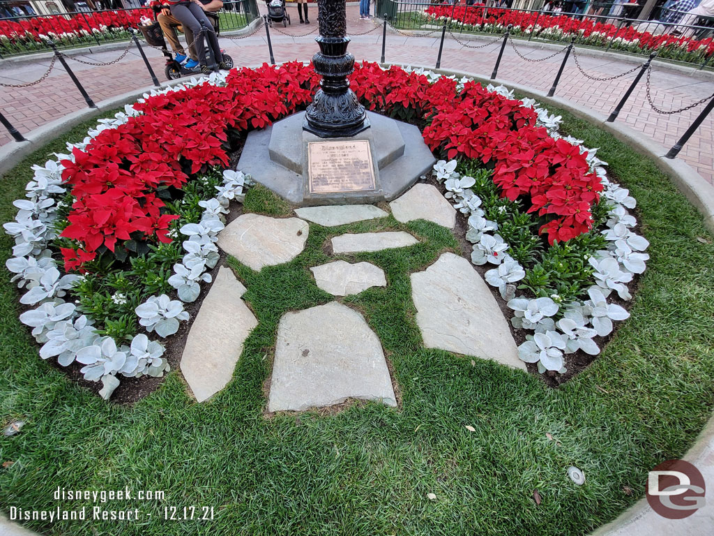 A look around Town Square as I listened to the Dapper Dans.