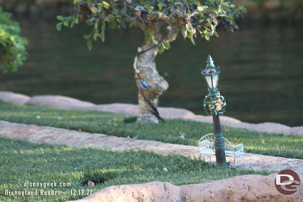 The park has wreaths on the lamp posts