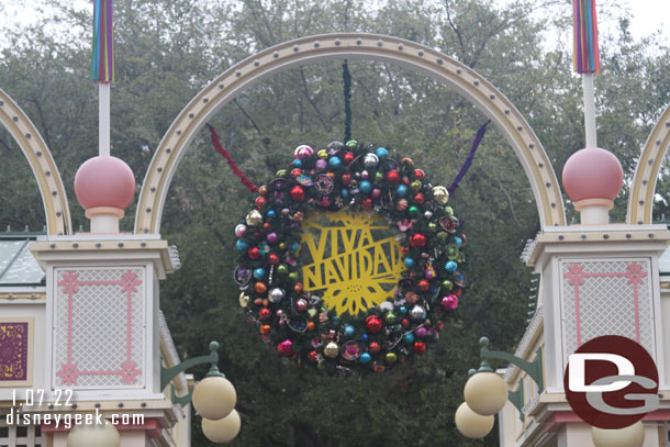Made our way out to Paradise Gardens for Viva Navidad next.